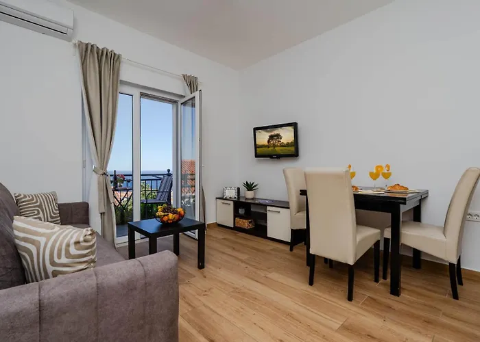 Апартаменты Private With Sea View