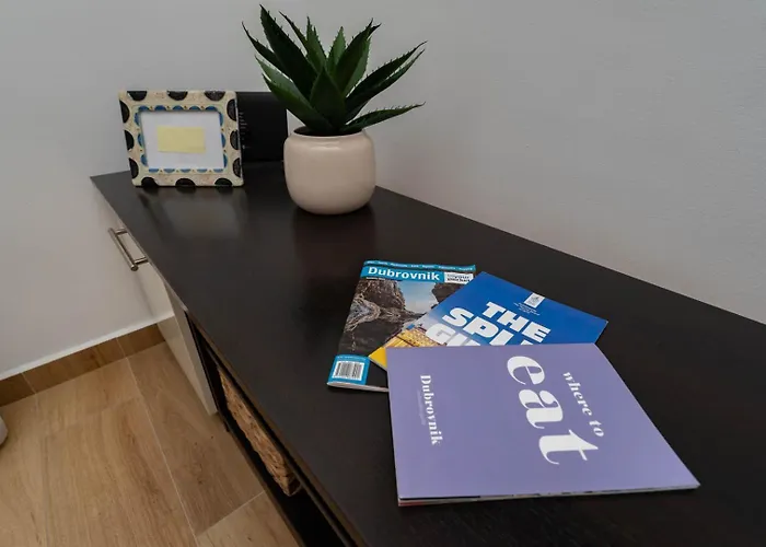 Private With Sea View Апартаменты *