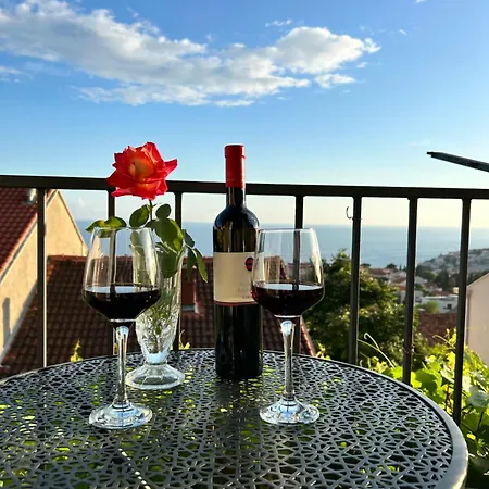 Private With Sea View Apartment