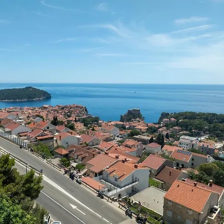 Private Ana With Sea View, Near Centar